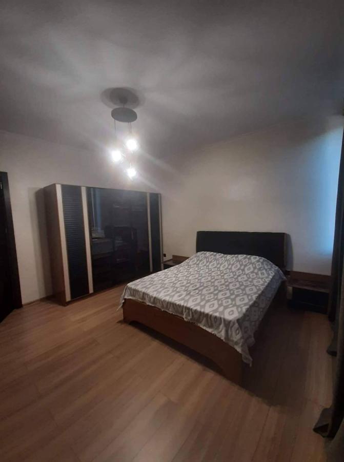 Jorji Bed & Breakfast Gori Luaran gambar