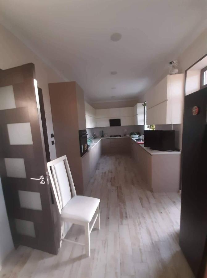 Jorji Bed & Breakfast Gori Luaran gambar